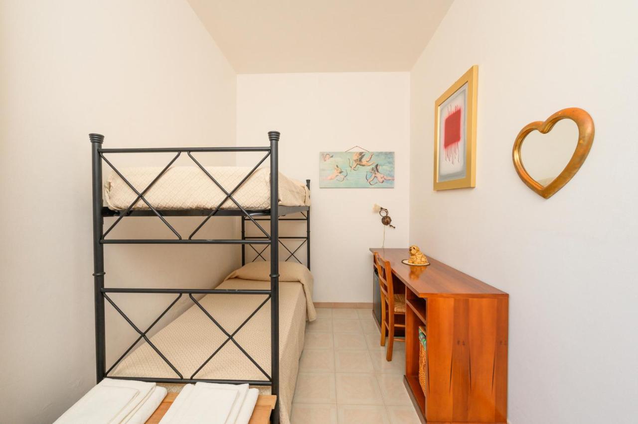 Complesso Delle Antiche Rotte Aparthotel Andrano Bagian luar foto