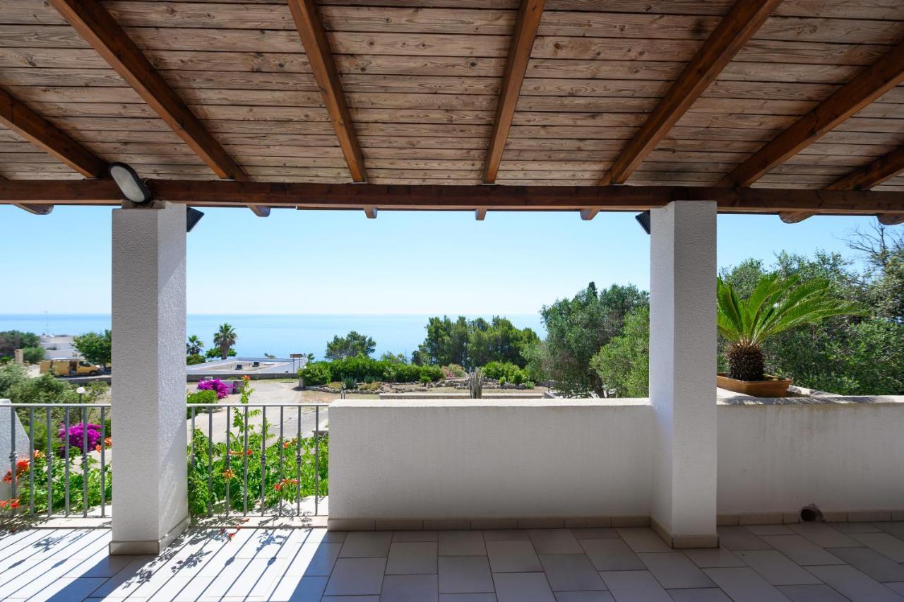 Complesso Delle Antiche Rotte Aparthotel Andrano Bagian luar foto