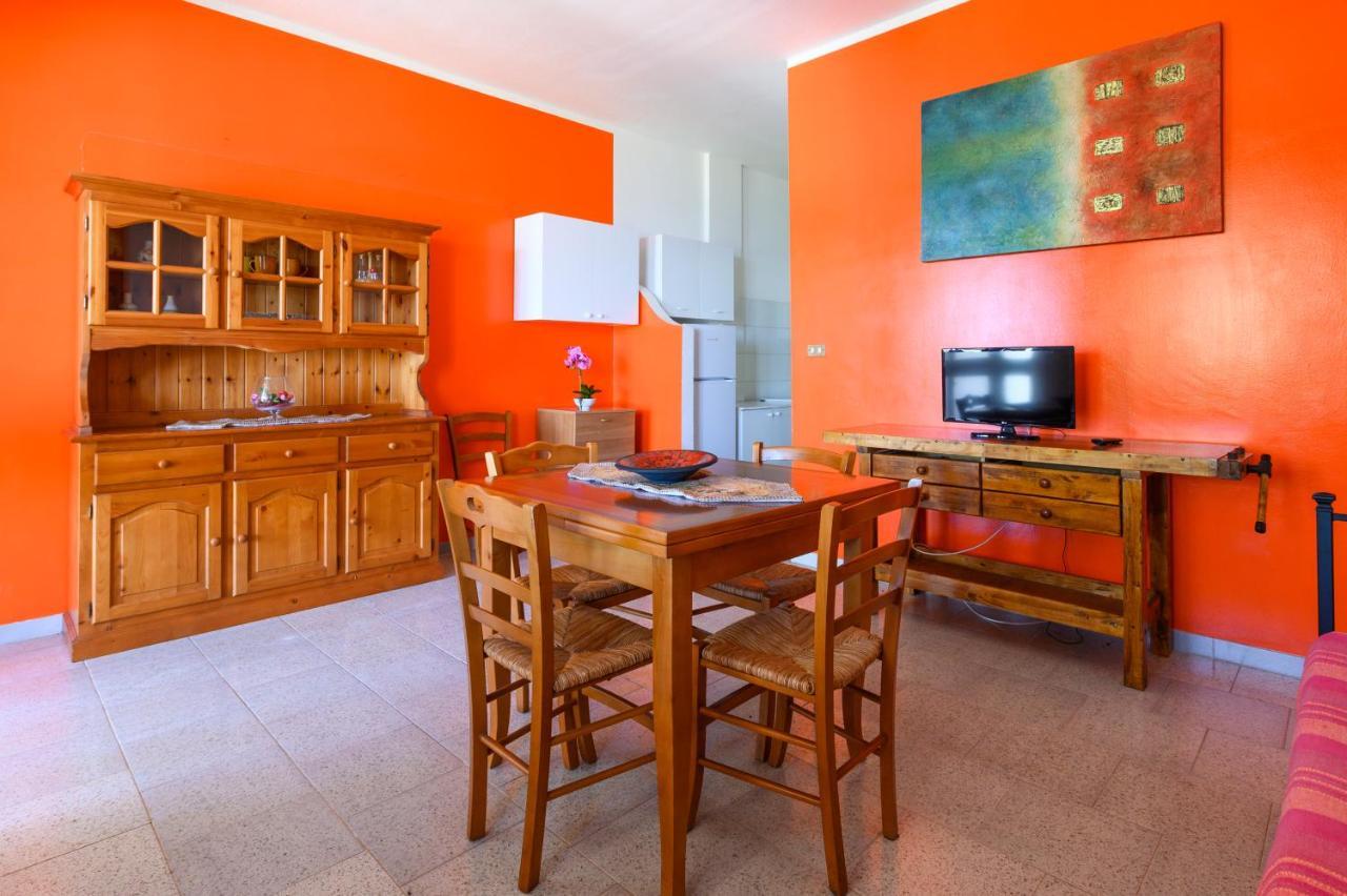 Complesso Delle Antiche Rotte Aparthotel Andrano Bagian luar foto